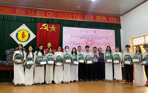 Tổng kết Chương trình Thiện nguyện Nâng Cánh Ước Mơ 2023