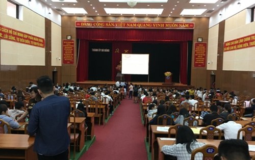 Sinh viên và giảng viên Đại học Đông Á tham gia tập huấn đợt 1 phục vụ tuần lễ cấp cao APEC 2017