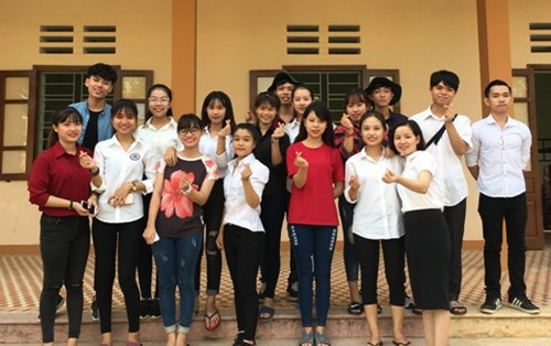 Sinh viên khoá 16 Đại học Đông Á trải nghiệm môi trường quân đội trong khoá học quân sự 